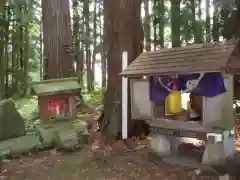 志賀理和氣神社の末社