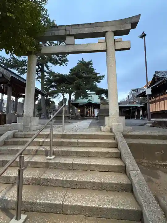 駒留八幡神社の{uncategorized: "未分類", other: "その他", undefined: "問題あり", building: "その他建物", grave: "お墓", sacred_gate: "鳥居", guardian: "狛犬", statue: "像", buddha: "仏像", history: "歴史", nature: "自然", garden: "庭園", animal: "動物", pagoda: "塔", temizu: "手水舎", mountain_gate: "山門・神門", sanctuary: "本殿・本堂", subordinate: "末社・摂社", art: "芸術", scenery: "景色", jizo: "地蔵", ema: "絵馬", goshuin: "御朱印", omikuji: "おみくじ", items: "授与品その他", amulet: "お守り", goshuincho: "御朱印帳", eats: "食事", festival: "お祭り", votive_dance: "神楽", shichigosan: "七五三参", wedding: "結婚式", experience: "体験その他", initially: "初詣", around: "周辺", anti_infection: "感染症対策"}