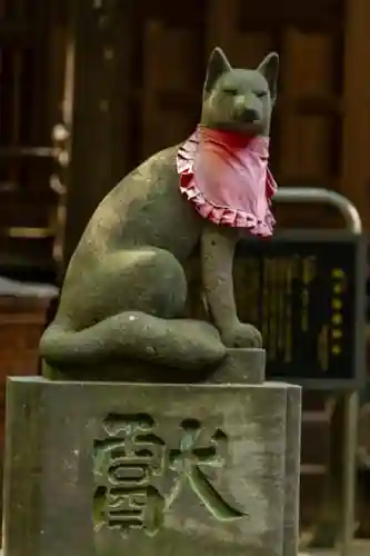 赤坂氷川神社の狛犬