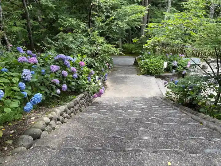 尊永寺(静岡県)