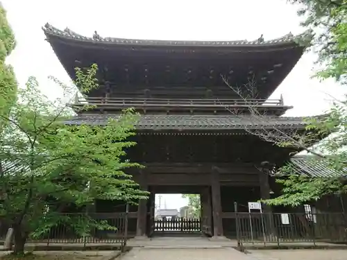 大樹寺（松安院大樹寺）の山門・神門