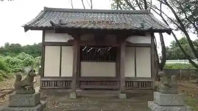 八塚稲荷神社の本殿