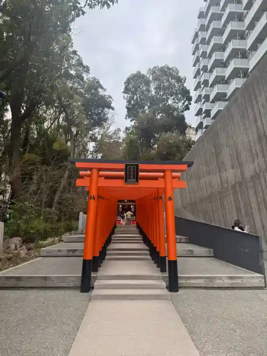 生田神社の{uncategorized: "未分類", other: "その他", undefined: "問題あり", building: "その他建物", grave: "お墓", sacred_gate: "鳥居", guardian: "狛犬", statue: "像", buddha: "仏像", history: "歴史", nature: "自然", garden: "庭園", animal: "動物", pagoda: "塔", temizu: "手水舎", mountain_gate: "山門・神門", sanctuary: "本殿・本堂", subordinate: "末社・摂社", art: "芸術", scenery: "景色", jizo: "地蔵", ema: "絵馬", goshuin: "御朱印", omikuji: "おみくじ", items: "授与品その他", amulet: "お守り", goshuincho: "御朱印帳", eats: "食事", festival: "お祭り", votive_dance: "神楽", shichigosan: "七五三参", wedding: "結婚式", experience: "体験その他", initially: "初詣", around: "周辺", anti_infection: "感染症対策"}