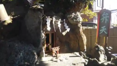 葛西神社の末社・摂社