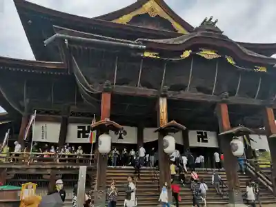 善光寺の本殿・本堂
