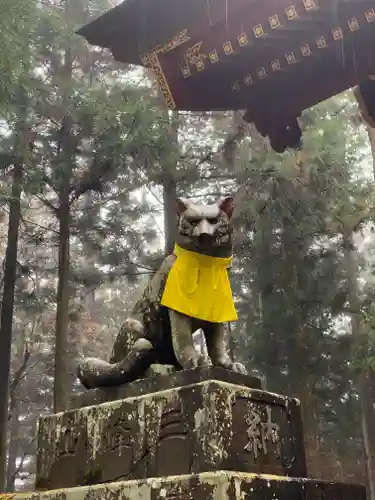 三峯神社の狛犬