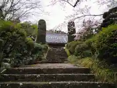 東安寺の建物その他