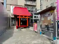 和田森稲荷神社の{uncategorized: "未分類", other: "その他", undefined: "問題あり", building: "その他建物", grave: "お墓", sacred_gate: "鳥居", guardian: "狛犬", statue: "像", buddha: "仏像", history: "歴史", nature: "自然", garden: "庭園", animal: "動物", pagoda: "塔", temizu: "手水舎", mountain_gate: "山門・神門", sanctuary: "本殿・本堂", subordinate: "末社・摂社", art: "芸術", scenery: "景色", jizo: "地蔵", ema: "絵馬", goshuin: "御朱印", omikuji: "おみくじ", items: "授与品その他", amulet: "お守り", goshuincho: "御朱印帳", eats: "食事", festival: "お祭り", votive_dance: "神楽", shichigosan: "七五三参", wedding: "結婚式", experience: "体験その他", initially: "初詣", around: "周辺", anti_infection: "感染症対策"}