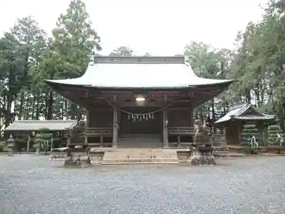 服織神社の本殿・本堂