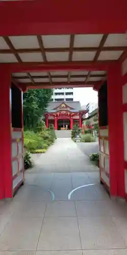 成子天神社の山門