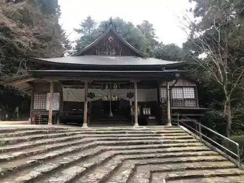多賀神社の本殿・本堂