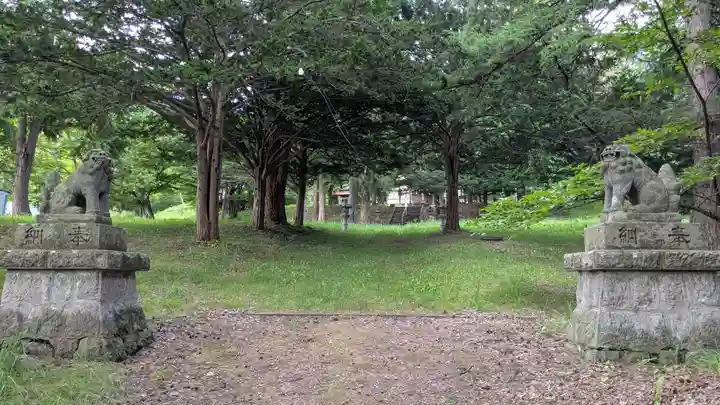 洞爺八幡神社の狛犬