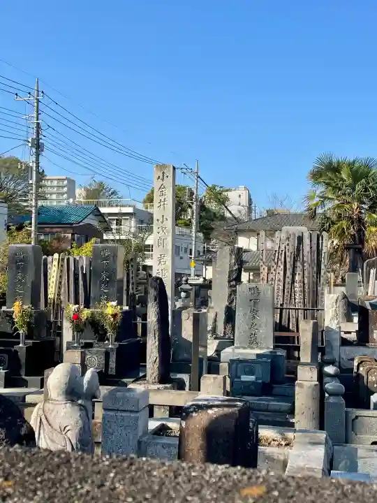 西念寺の{uncategorized: "未分類", other: "その他", undefined: "問題あり", building: "その他建物", grave: "お墓", sacred_gate: "鳥居", guardian: "狛犬", statue: "像", buddha: "仏像", history: "歴史", nature: "自然", garden: "庭園", animal: "動物", pagoda: "塔", temizu: "手水舎", mountain_gate: "山門・神門", sanctuary: "本殿・本堂", subordinate: "末社・摂社", art: "芸術", scenery: "景色", jizo: "地蔵", ema: "絵馬", goshuin: "御朱印", omikuji: "おみくじ", items: "授与品その他", amulet: "お守り", goshuincho: "御朱印帳", eats: "食事", festival: "お祭り", votive_dance: "神楽", shichigosan: "七五三参", wedding: "結婚式", experience: "体験その他", initially: "初詣", around: "周辺", anti_infection: "感染症対策"}