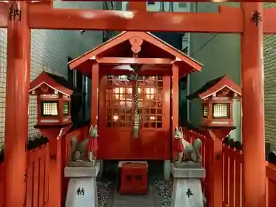 高石稲荷神社の本殿