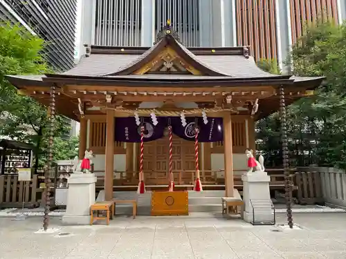 福徳神社（芽吹稲荷）の本殿・本堂