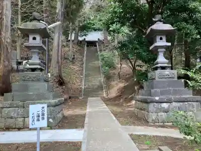 舞岡八幡宮の{uncategorized: "未分類", other: "その他", undefined: "問題あり", building: "その他建物", grave: "お墓", sacred_gate: "鳥居", guardian: "狛犬", statue: "像", buddha: "仏像", history: "歴史", nature: "自然", garden: "庭園", animal: "動物", pagoda: "塔", temizu: "手水舎", mountain_gate: "山門・神門", sanctuary: "本殿・本堂", subordinate: "末社・摂社", art: "芸術", scenery: "景色", jizo: "地蔵", ema: "絵馬", goshuin: "御朱印", omikuji: "おみくじ", items: "授与品その他", amulet: "お守り", goshuincho: "御朱印帳", eats: "食事", festival: "お祭り", votive_dance: "神楽", shichigosan: "七五三参", wedding: "結婚式", experience: "体験その他", initially: "初詣", around: "周辺", anti_infection: "感染症対策"}