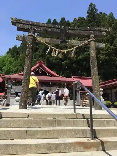 金蛇水神社の鳥居