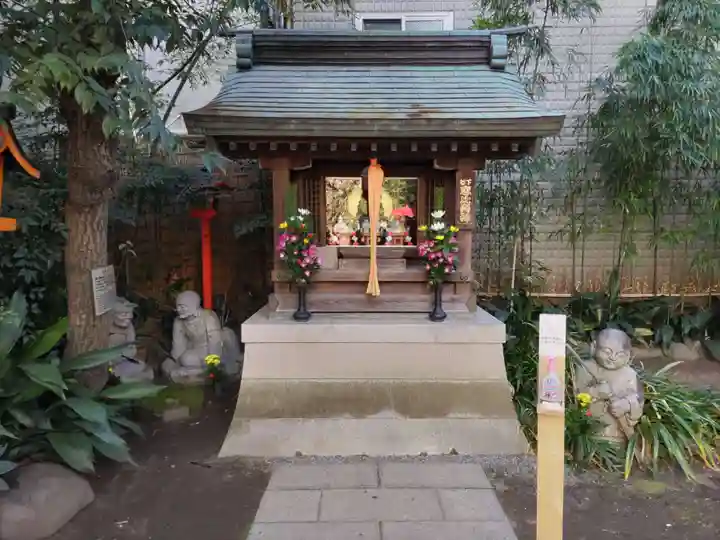 正寶院(飛不動尊)の末社・摂社