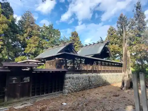 御厨神社（福富町）の本殿・本堂