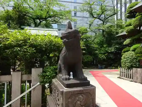 芝大神宮の狛犬