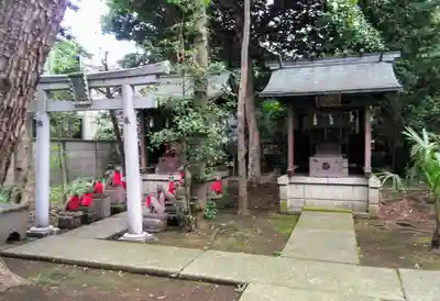 下高井戸八幡神社の末社・摂社