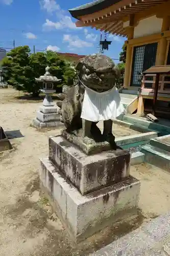 龍田神社の狛犬