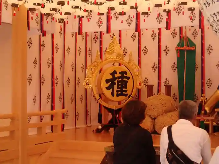 種貸社(住吉大社末社)の本殿・本堂