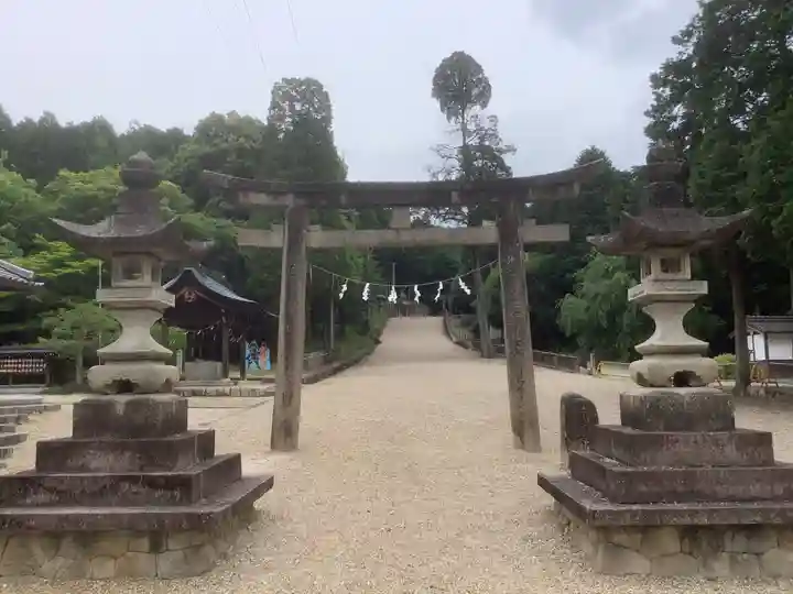 八幡神社(妻木)の鳥居