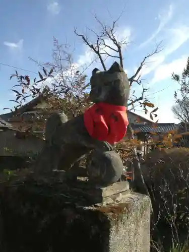 尾曳稲荷神社の狛犬