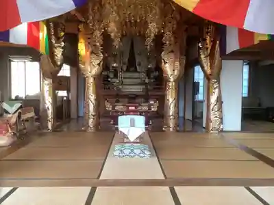 長全寺の本殿・本堂