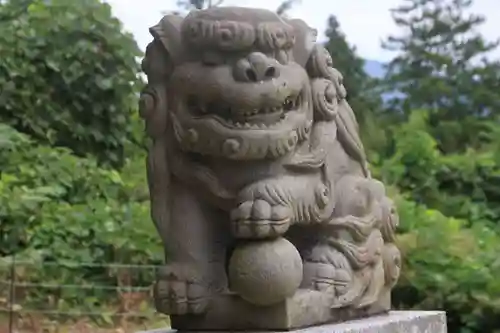 妙見神社の狛犬