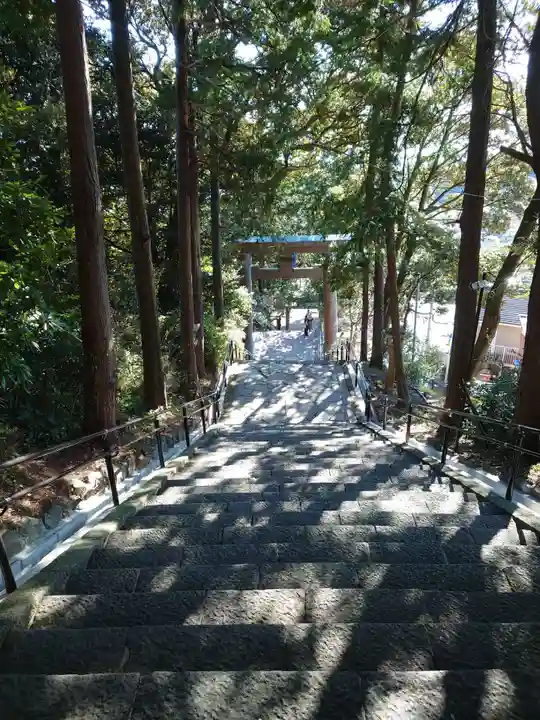伊豆山神社の鳥居