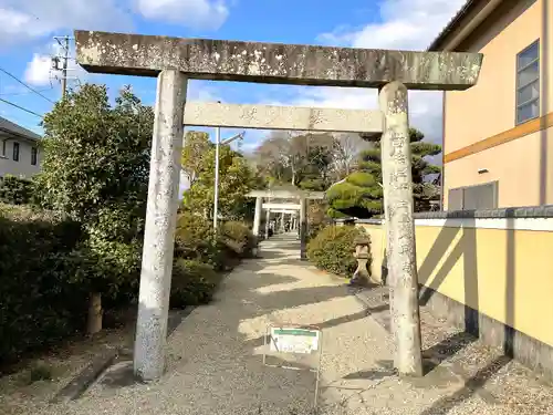 豊地神社の鳥居