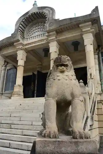 築地本願寺（本願寺築地別院）の狛犬