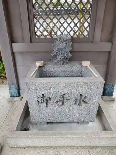 薬師院の手水舎