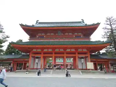 平安神宮の山門・神門