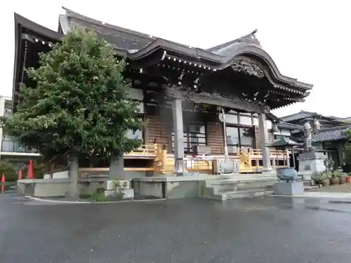 東漸寺の本殿・本堂