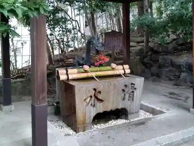 蝮ヶ池八幡宮の手水舎