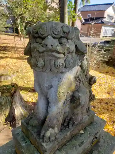 柳田神社の狛犬