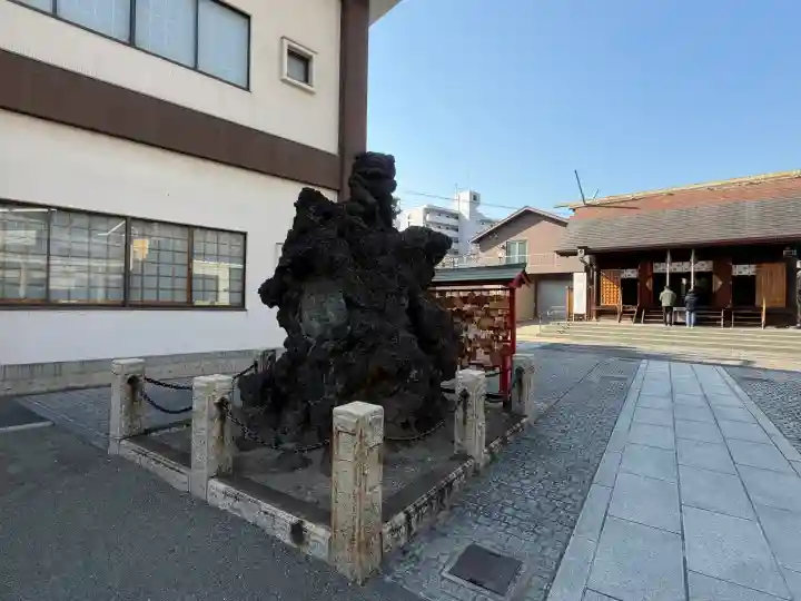 鶴見神社の{uncategorized: "未分類", other: "その他", undefined: "問題あり", building: "その他建物", grave: "お墓", sacred_gate: "鳥居", guardian: "狛犬", statue: "像", buddha: "仏像", history: "歴史", nature: "自然", garden: "庭園", animal: "動物", pagoda: "塔", temizu: "手水舎", mountain_gate: "山門・神門", sanctuary: "本殿・本堂", subordinate: "末社・摂社", art: "芸術", scenery: "景色", jizo: "地蔵", ema: "絵馬", goshuin: "御朱印", omikuji: "おみくじ", items: "授与品その他", amulet: "お守り", goshuincho: "御朱印帳", eats: "食事", festival: "お祭り", votive_dance: "神楽", shichigosan: "七五三参", wedding: "結婚式", experience: "体験その他", initially: "初詣", around: "周辺", anti_infection: "感染症対策"}