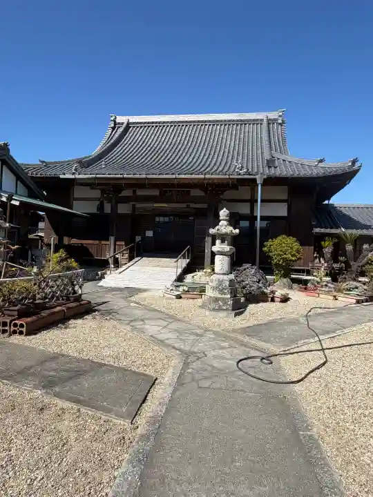 三光院跡の{uncategorized: "未分類", other: "その他", undefined: "問題あり", building: "その他建物", grave: "お墓", sacred_gate: "鳥居", guardian: "狛犬", statue: "像", buddha: "仏像", history: "歴史", nature: "自然", garden: "庭園", animal: "動物", pagoda: "塔", temizu: "手水舎", mountain_gate: "山門・神門", sanctuary: "本殿・本堂", subordinate: "末社・摂社", art: "芸術", scenery: "景色", jizo: "地蔵", ema: "絵馬", goshuin: "御朱印", omikuji: "おみくじ", items: "授与品その他", amulet: "お守り", goshuincho: "御朱印帳", eats: "食事", festival: "お祭り", votive_dance: "神楽", shichigosan: "七五三参", wedding: "結婚式", experience: "体験その他", initially: "初詣", around: "周辺", anti_infection: "感染症対策"}