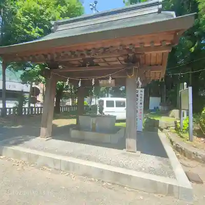 三嶋神社の手水舎
