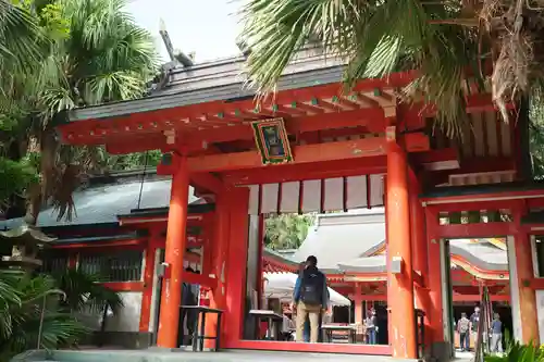 青島神社（青島神宮）の山門・神門
