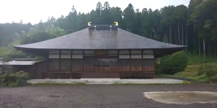 曻覺院の本殿・本堂