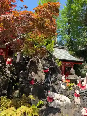 京濱伏見稲荷神社の{uncategorized: "未分類", other: "その他", undefined: "問題あり", building: "その他建物", grave: "お墓", sacred_gate: "鳥居", guardian: "狛犬", statue: "像", buddha: "仏像", history: "歴史", nature: "自然", garden: "庭園", animal: "動物", pagoda: "塔", temizu: "手水舎", mountain_gate: "山門・神門", sanctuary: "本殿・本堂", subordinate: "末社・摂社", art: "芸術", scenery: "景色", jizo: "地蔵", ema: "絵馬", goshuin: "御朱印", omikuji: "おみくじ", items: "授与品その他", amulet: "お守り", goshuincho: "御朱印帳", eats: "食事", festival: "お祭り", votive_dance: "神楽", shichigosan: "七五三参", wedding: "結婚式", experience: "体験その他", initially: "初詣", around: "周辺", anti_infection: "感染症対策"}