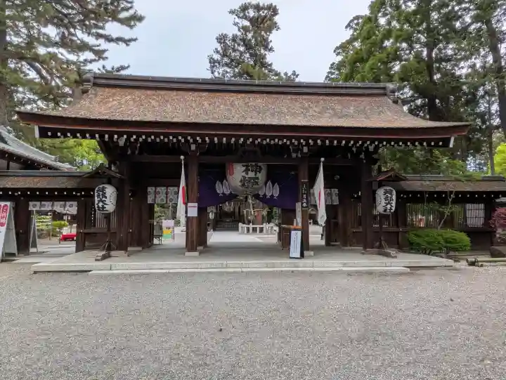 建部大社の{uncategorized: "未分類", other: "その他", undefined: "問題あり", building: "その他建物", grave: "お墓", sacred_gate: "鳥居", guardian: "狛犬", statue: "像", buddha: "仏像", history: "歴史", nature: "自然", garden: "庭園", animal: "動物", pagoda: "塔", temizu: "手水舎", mountain_gate: "山門・神門", sanctuary: "本殿・本堂", subordinate: "末社・摂社", art: "芸術", scenery: "景色", jizo: "地蔵", ema: "絵馬", goshuin: "御朱印", omikuji: "おみくじ", items: "授与品その他", amulet: "お守り", goshuincho: "御朱印帳", eats: "食事", festival: "お祭り", votive_dance: "神楽", shichigosan: "七五三参", wedding: "結婚式", experience: "体験その他", initially: "初詣", around: "周辺", anti_infection: "感染症対策"}