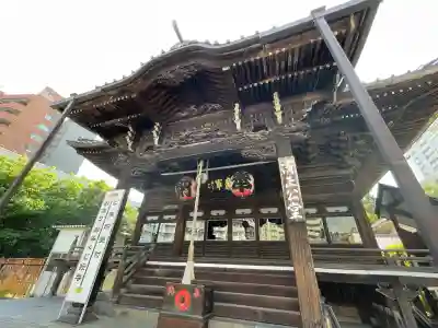 覚林寺の{uncategorized: "未分類", other: "その他", undefined: "問題あり", building: "その他建物", grave: "お墓", sacred_gate: "鳥居", guardian: "狛犬", statue: "像", buddha: "仏像", history: "歴史", nature: "自然", garden: "庭園", animal: "動物", pagoda: "塔", temizu: "手水舎", mountain_gate: "山門・神門", sanctuary: "本殿・本堂", subordinate: "末社・摂社", art: "芸術", scenery: "景色", jizo: "地蔵", ema: "絵馬", goshuin: "御朱印", omikuji: "おみくじ", items: "授与品その他", amulet: "お守り", goshuincho: "御朱印帳", eats: "食事", festival: "お祭り", votive_dance: "神楽", shichigosan: "七五三参", wedding: "結婚式", experience: "体験その他", initially: "初詣", around: "周辺", anti_infection: "感染症対策"}