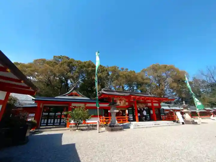 熊野速玉大社の{uncategorized: "未分類", other: "その他", undefined: "問題あり", building: "その他建物", grave: "お墓", sacred_gate: "鳥居", guardian: "狛犬", statue: "像", buddha: "仏像", history: "歴史", nature: "自然", garden: "庭園", animal: "動物", pagoda: "塔", temizu: "手水舎", mountain_gate: "山門・神門", sanctuary: "本殿・本堂", subordinate: "末社・摂社", art: "芸術", scenery: "景色", jizo: "地蔵", ema: "絵馬", goshuin: "御朱印", omikuji: "おみくじ", items: "授与品その他", amulet: "お守り", goshuincho: "御朱印帳", eats: "食事", festival: "お祭り", votive_dance: "神楽", shichigosan: "七五三参", wedding: "結婚式", experience: "体験その他", initially: "初詣", around: "周辺", anti_infection: "感染症対策"}