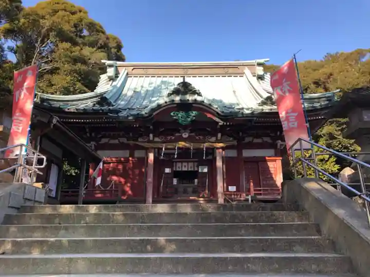 大頭龍神社の本殿・本堂