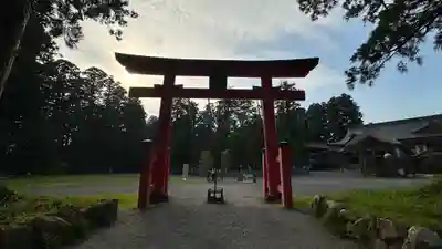 出羽神社(出羽三山神社)～三神合祭殿～(山形県)